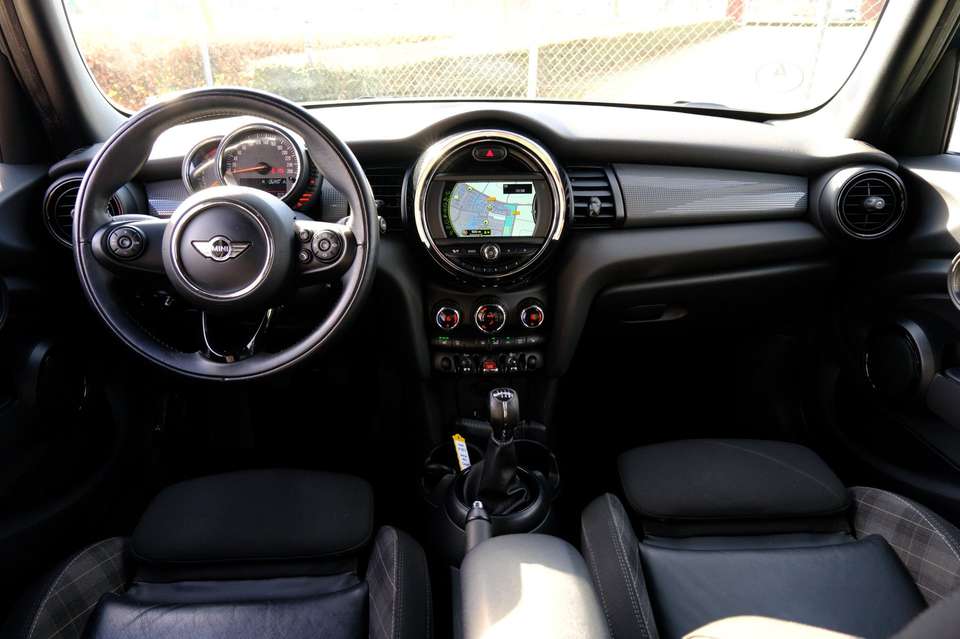 MINI Cooper - Imagem 10