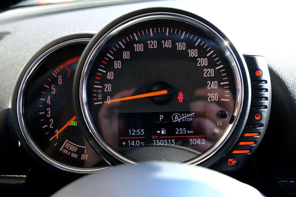 MINI Cooper Clubman - Imagem 13