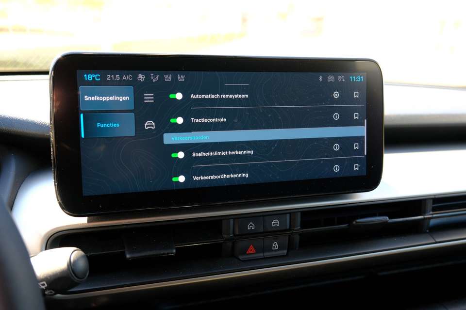 Jeep Avenger - Imagem 17