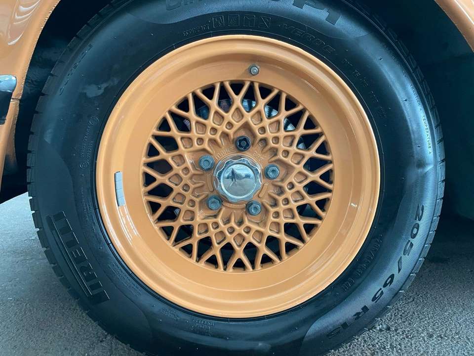 Mercedes-Benz SL 280 - Imagem 11