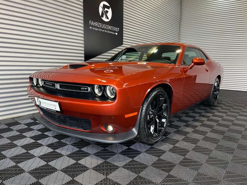 Dodge Challenger - Imagem 2