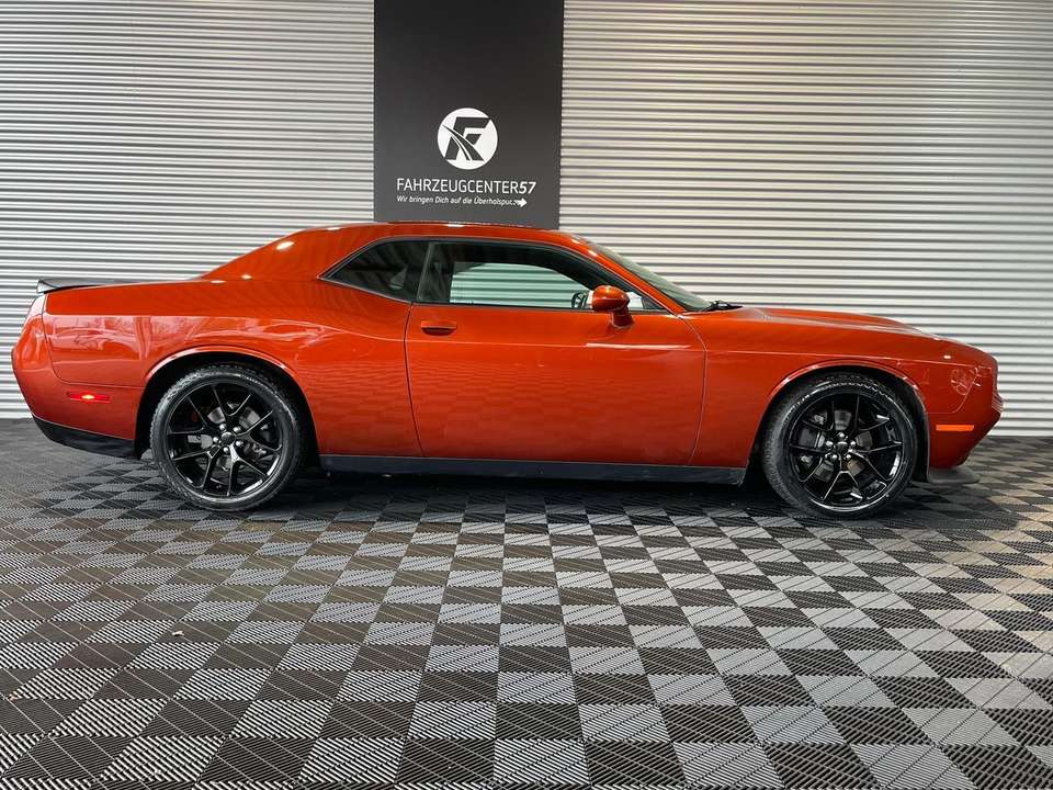 Dodge Challenger - Imagem 5