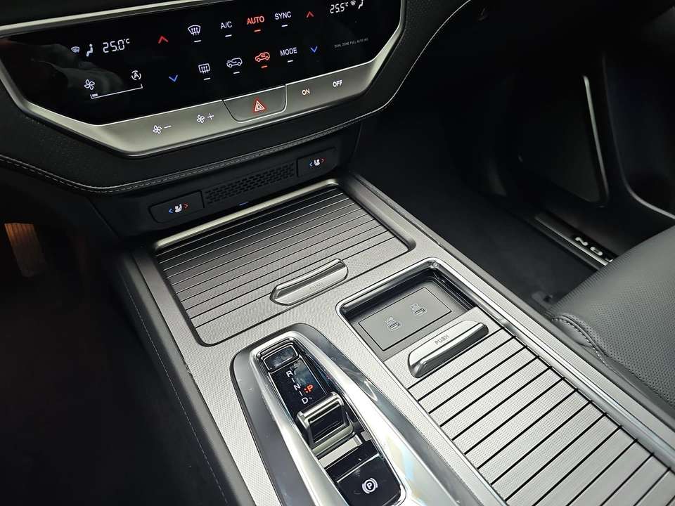KGM Rexton - Imagem 13