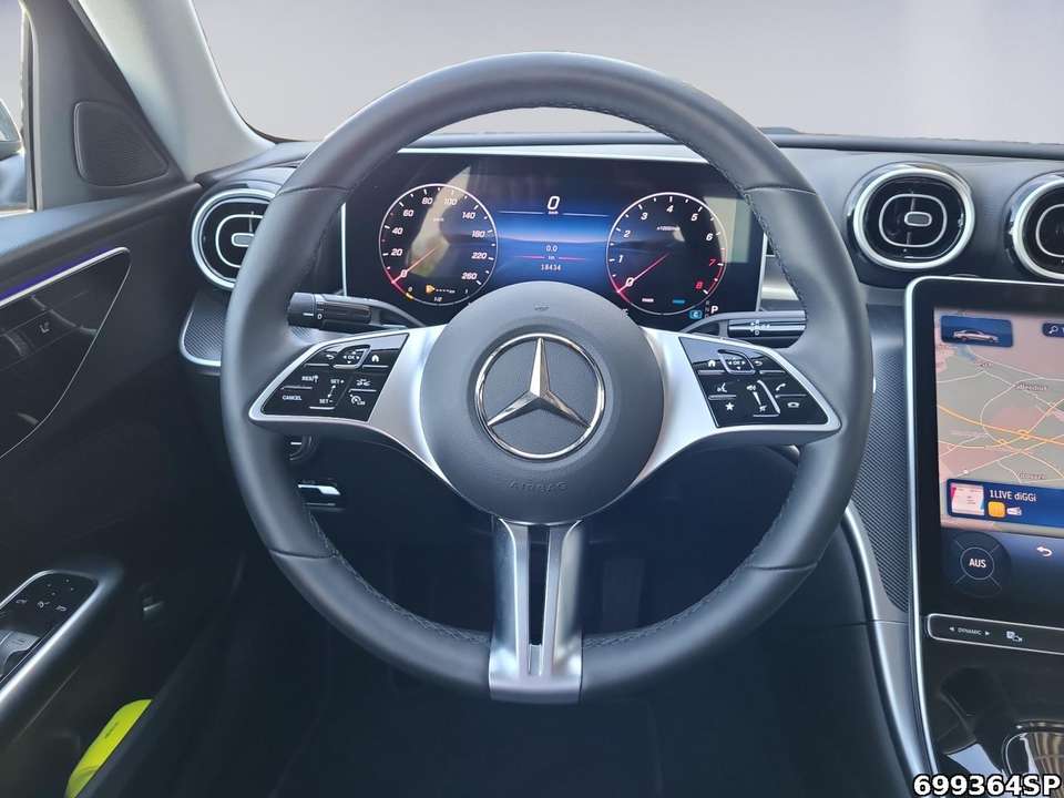 Mercedes-Benz C 180 - Imagem 9