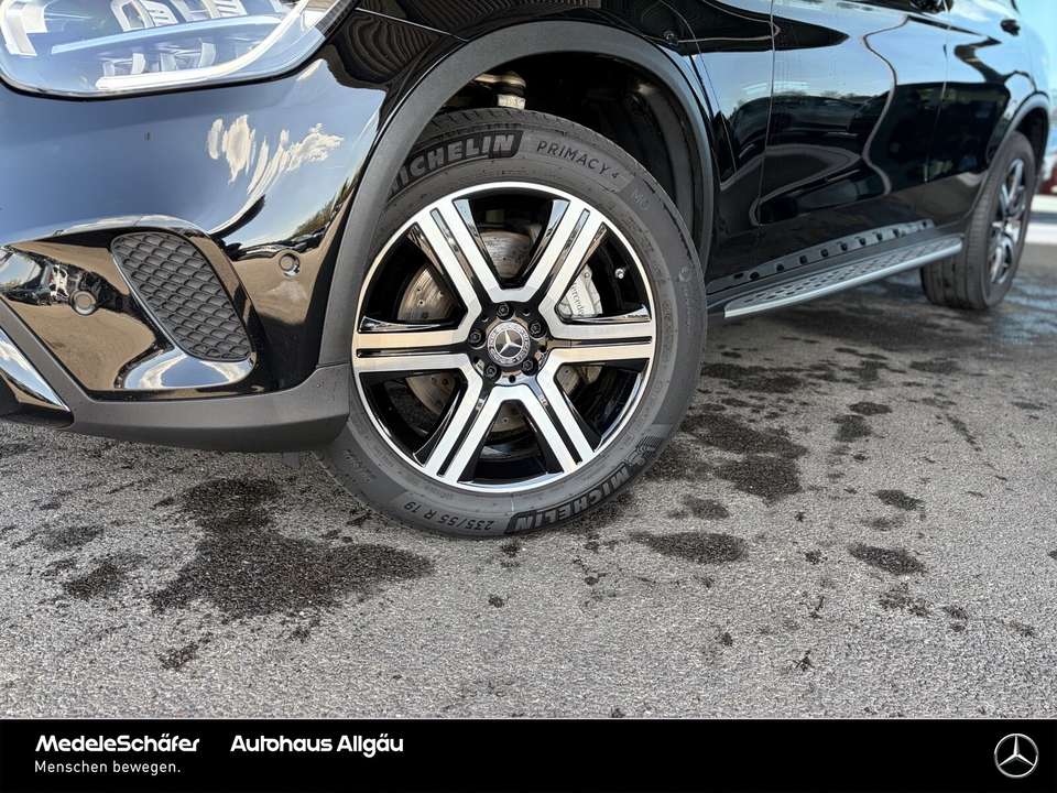 Mercedes-Benz GLC 300 - Imagem 2