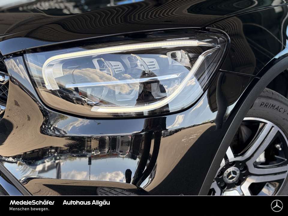 Mercedes-Benz GLC 300 - Imagem 3