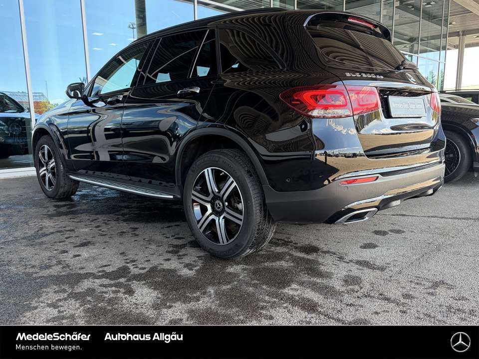 Mercedes-Benz GLC 300 - Imagem 7