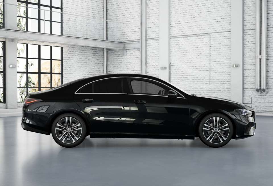 Mercedes-Benz CLA 180 - Imagem 8