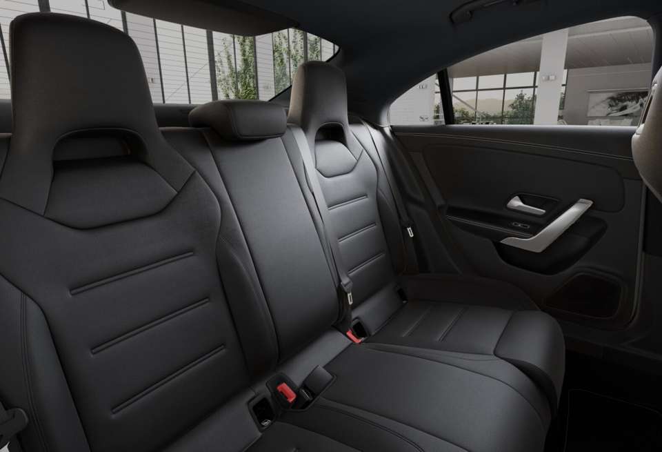 Mercedes-Benz CLA 180 - Imagem 10