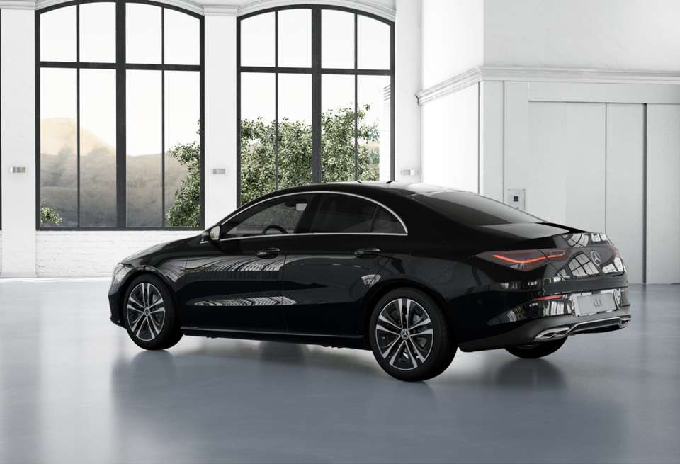 Mercedes-Benz CLA 180 - Imagem 14