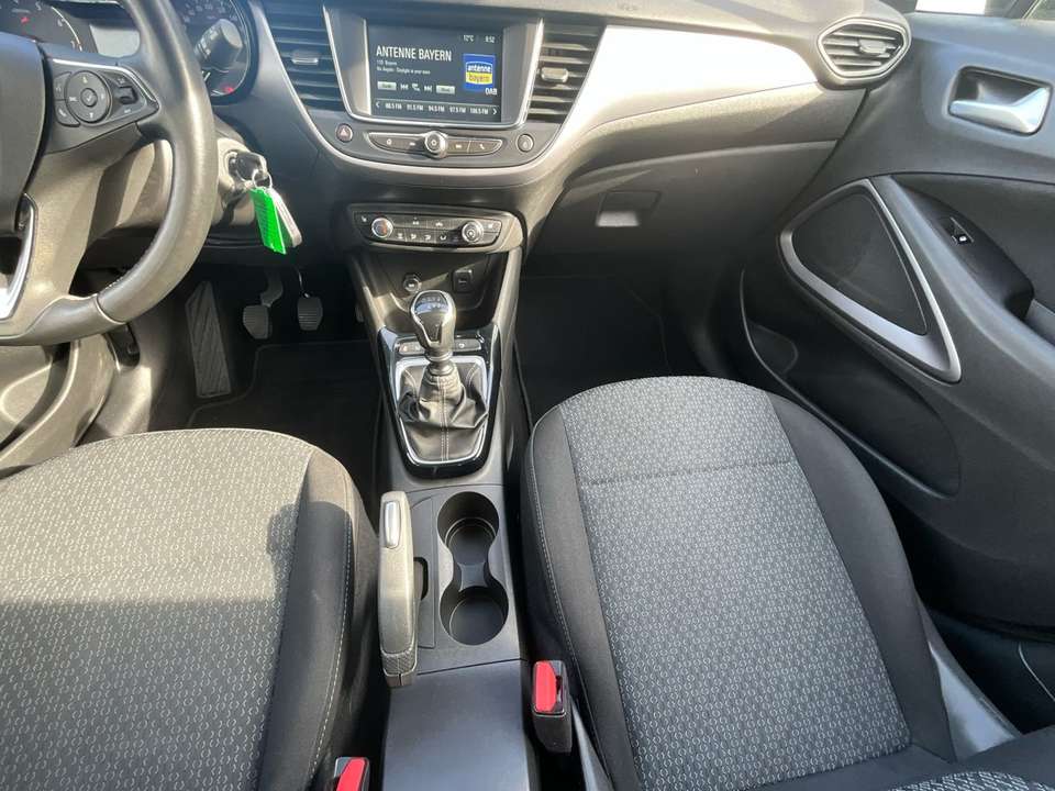 Opel Crossland - Imagem 12