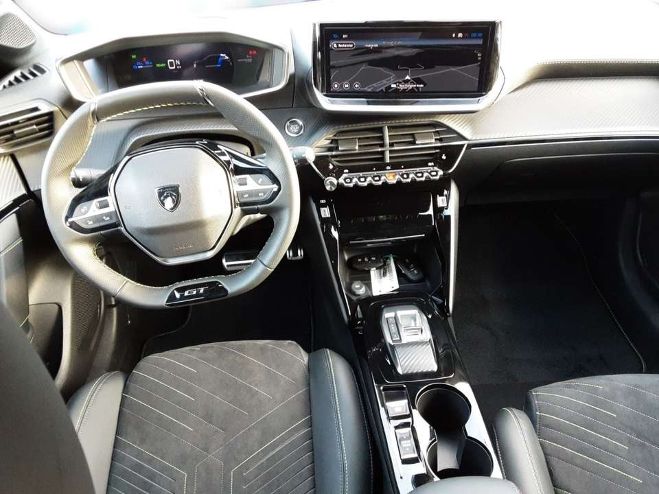 Peugeot 208 - Imagem 10