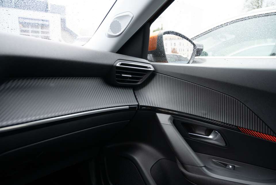 Peugeot 2008 - Imagem 11