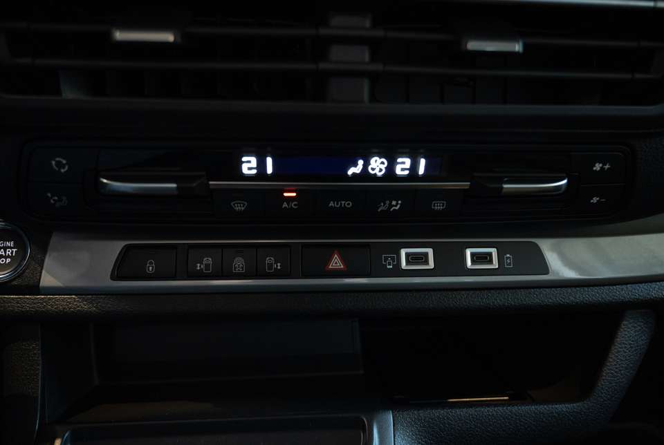 Opel Zafira - Imagem 11