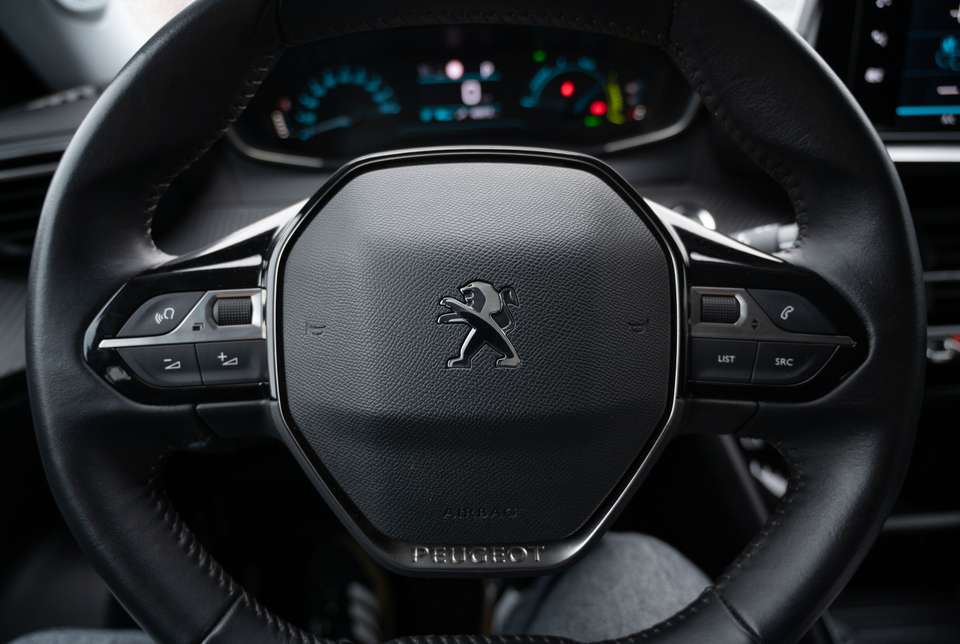 Peugeot 2008 - Imagem 14