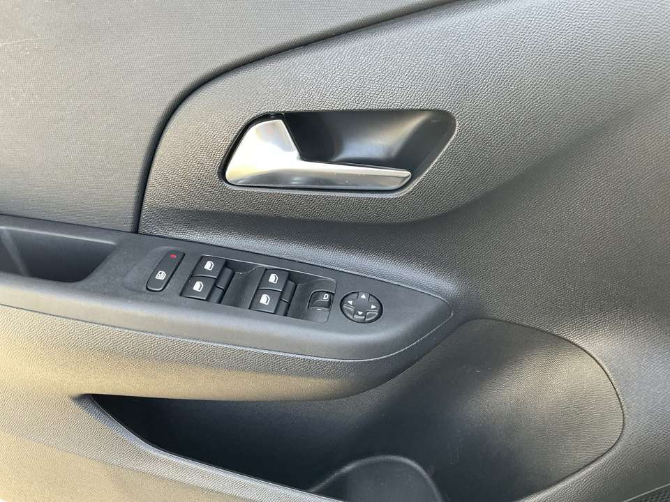 Opel Corsa - Imagem 12