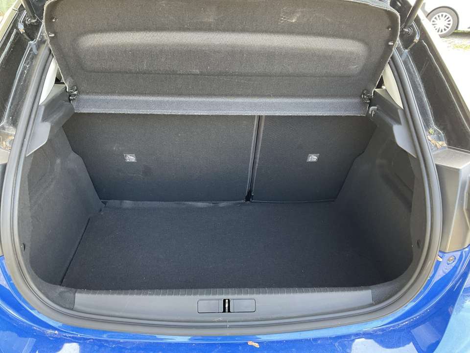 Opel Corsa - Imagem 15