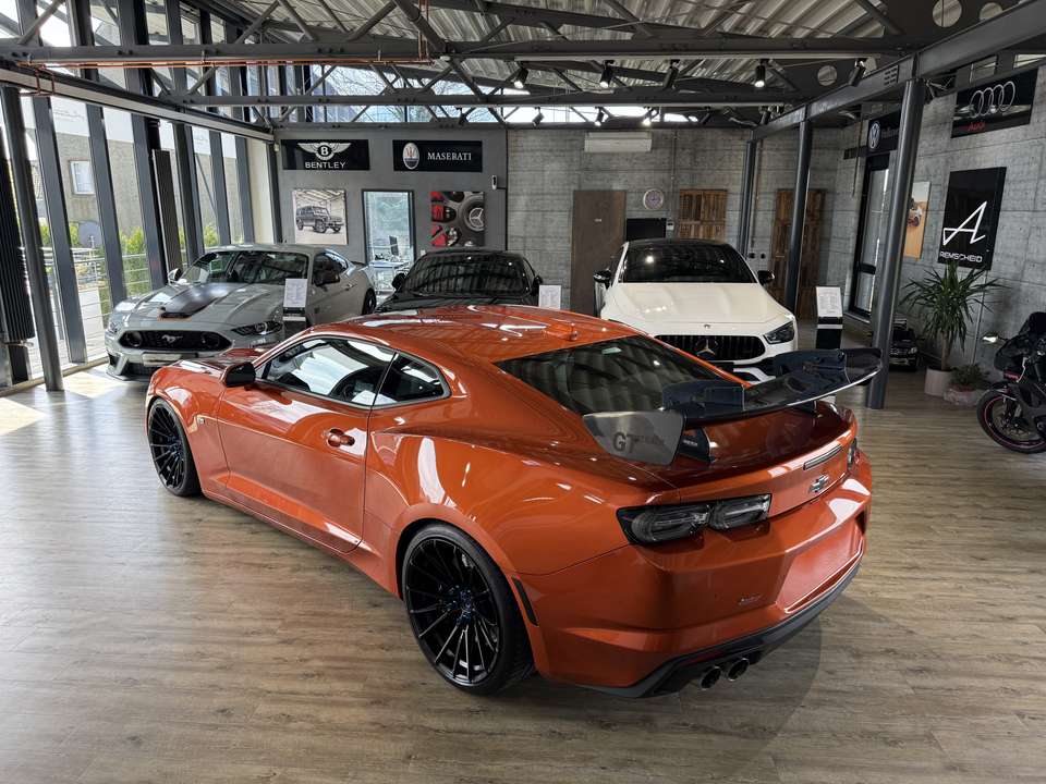 Chevrolet Camaro - Imagem 6