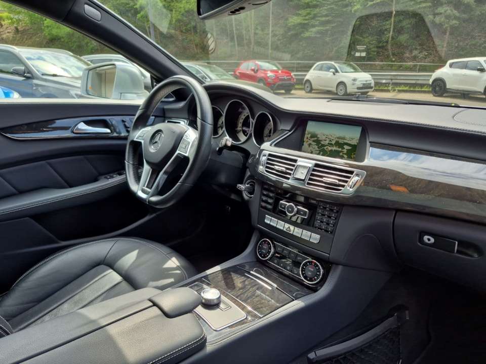 Mercedes-Benz CLS 350 - Imagem 8