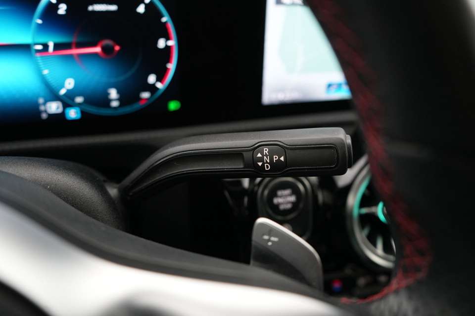 Mercedes-Benz A 180 - Imagem 9