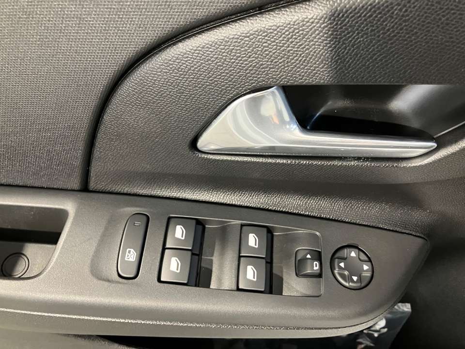 Opel Corsa - Imagem 8