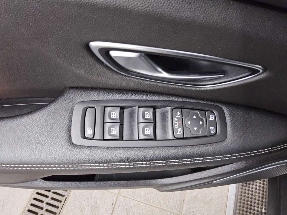 Renault Grand Scenic - Imagem 9