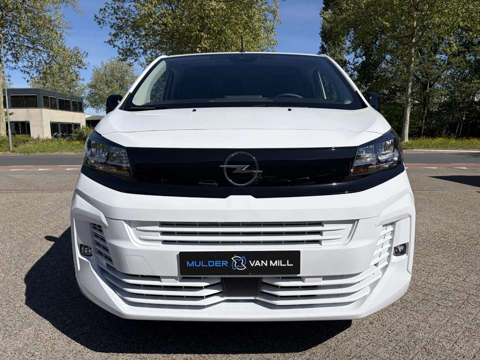 Opel Vivaro - Imagem 8