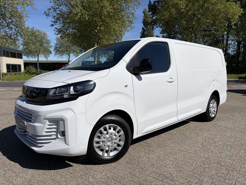 Opel Vivaro - Imagem 10