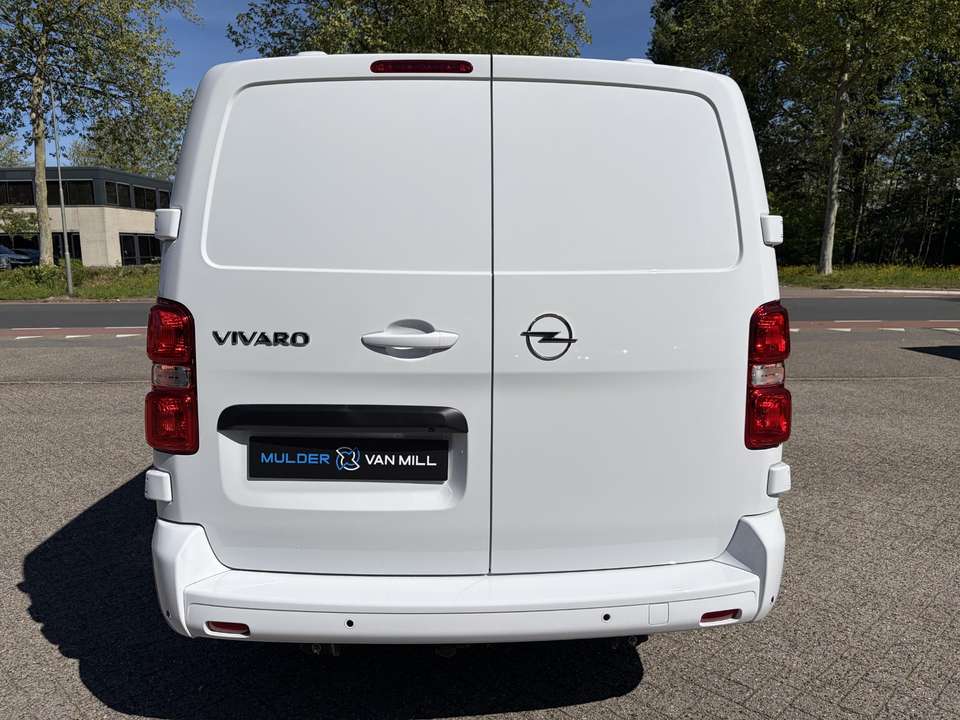 Opel Vivaro - Imagem 11