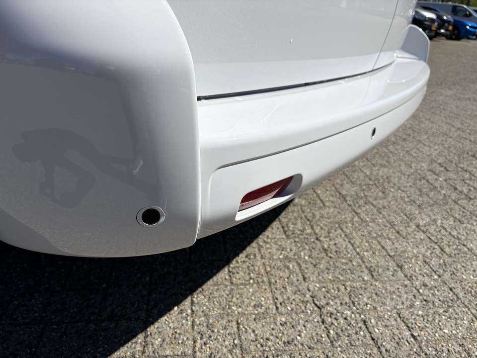 Opel Vivaro - Imagem 13