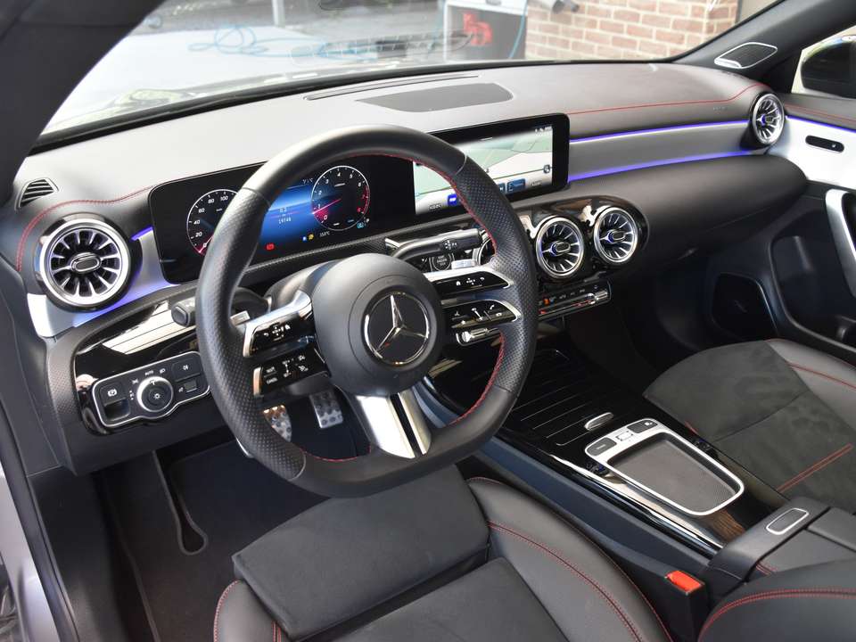 Mercedes-Benz CLA 250 - Imagem 9