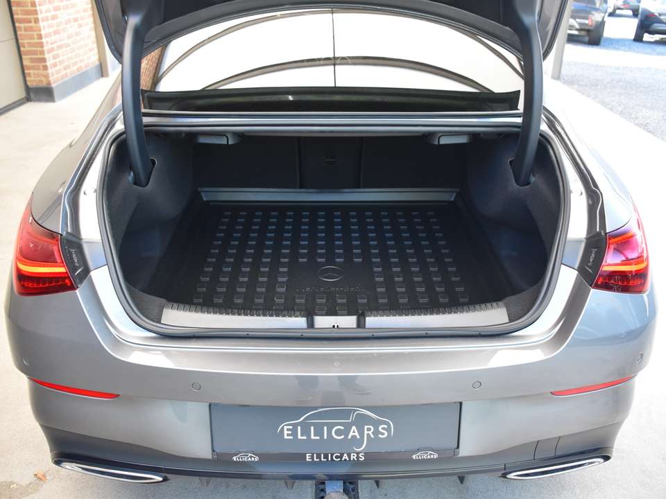 Mercedes-Benz CLA 250 - Imagem 12