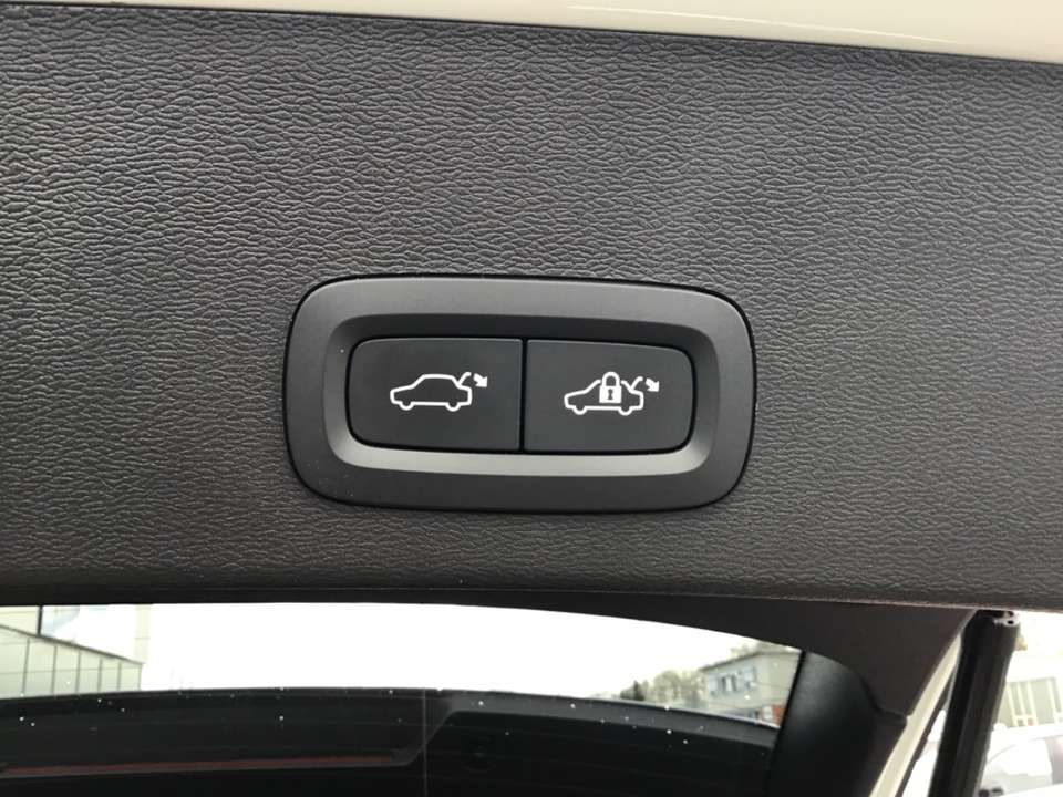 Volvo XC40 - Imagem 8