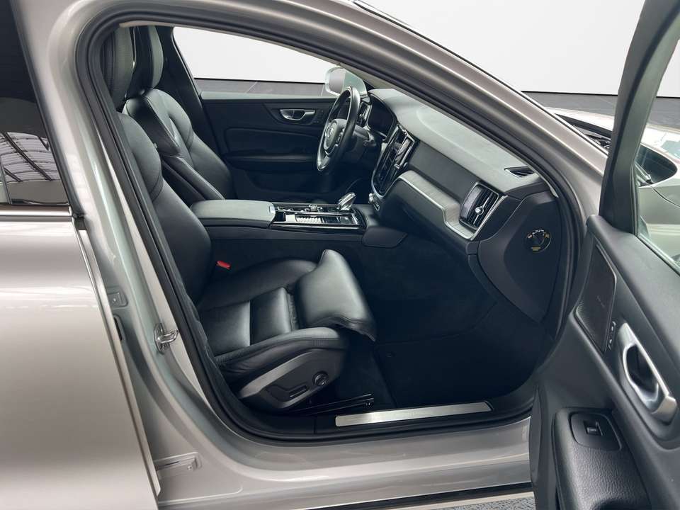 Volvo V60 - Imagem 13