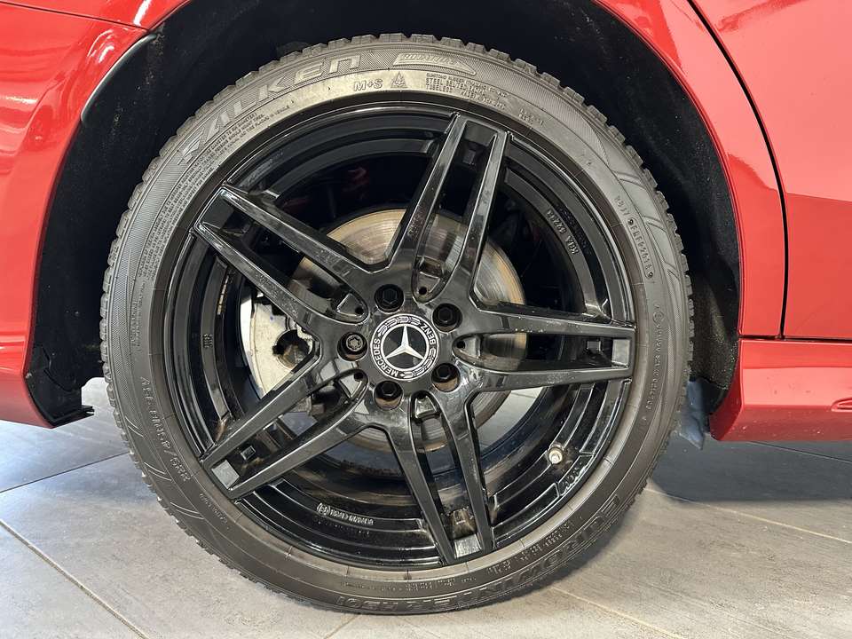 Mercedes-Benz C 220 - Imagem 3