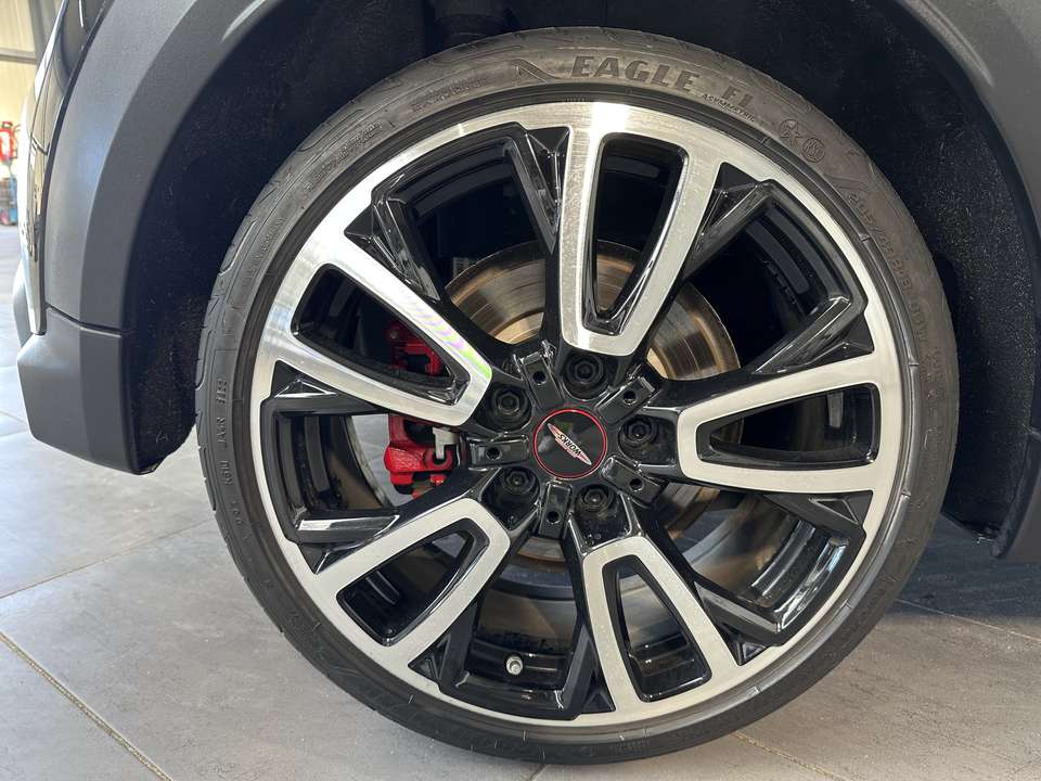 MINI John Cooper Works - Imagem 3