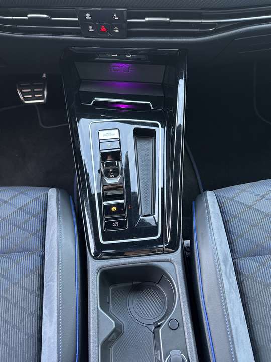 Volkswagen Golf - Imagem 13