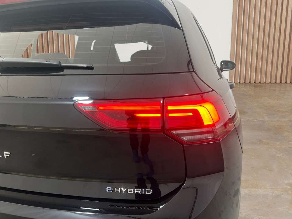 Volkswagen Golf - Imagem 9