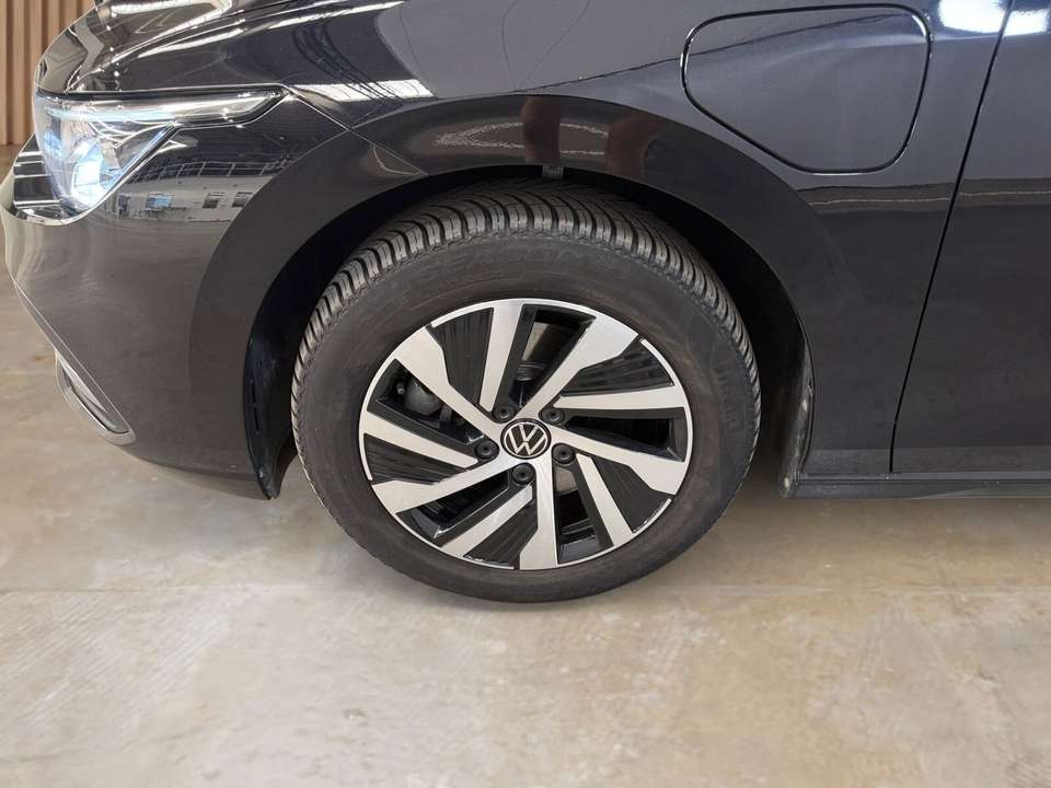 Volkswagen Golf - Imagem 12