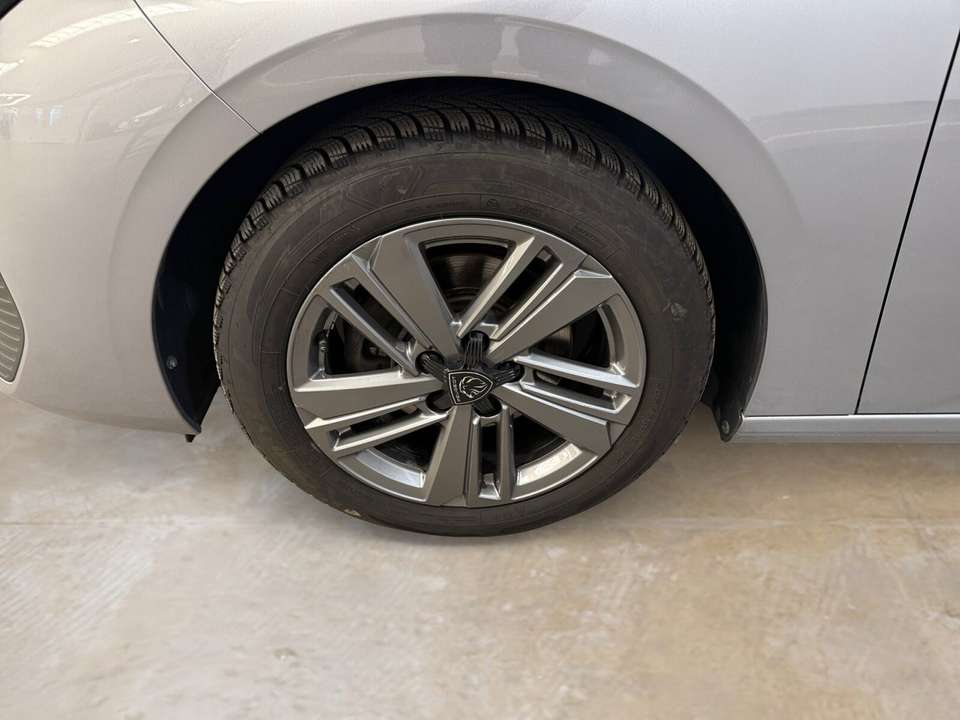 Peugeot 308 - Imagem 12