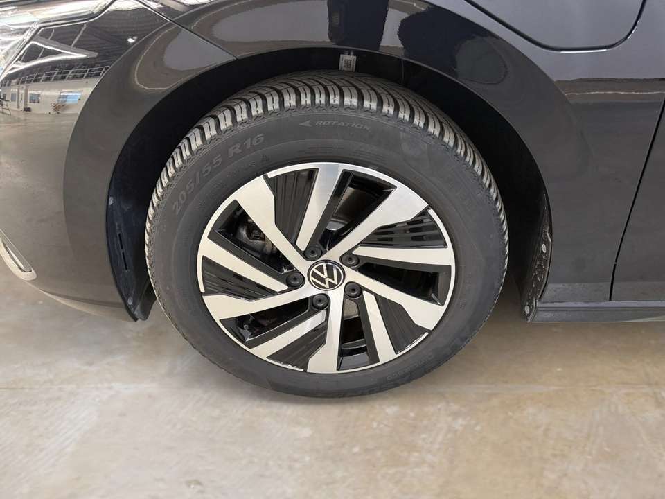 Volkswagen Golf - Imagem 12