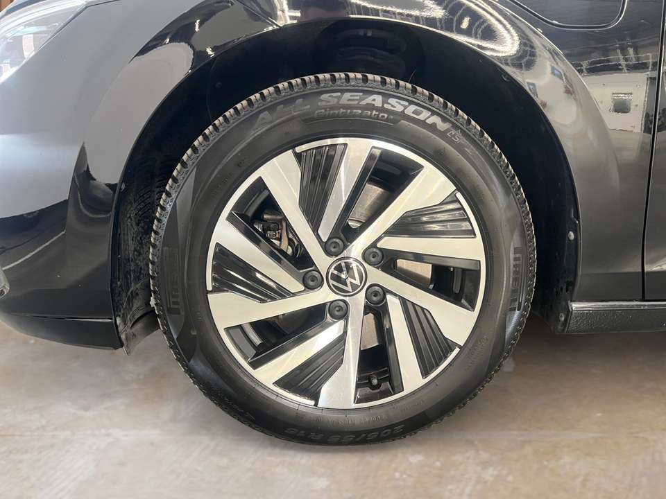 Volkswagen Golf - Imagem 12