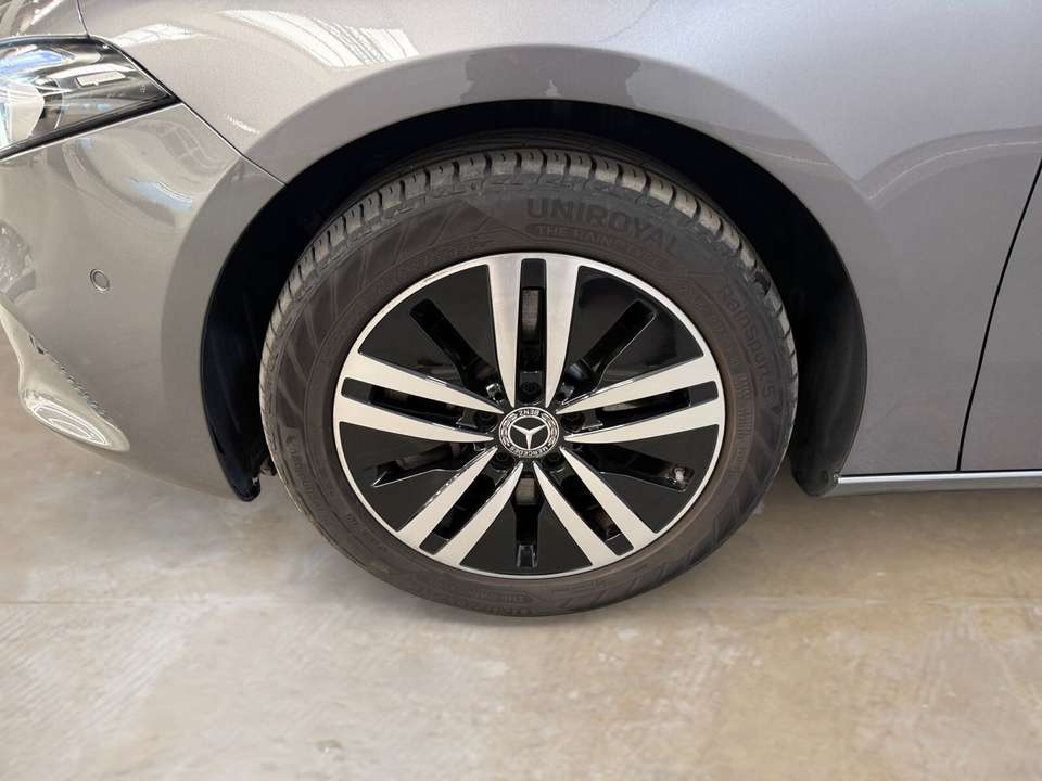 Mercedes-Benz A 250 - Imagem 12