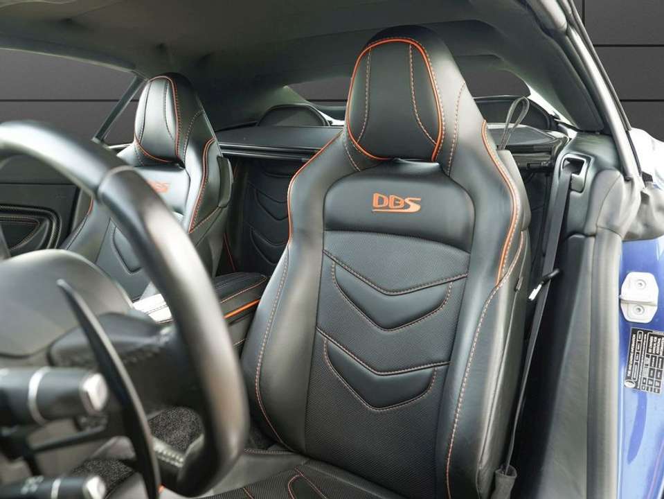 Aston Martin DBS - Imagem 10