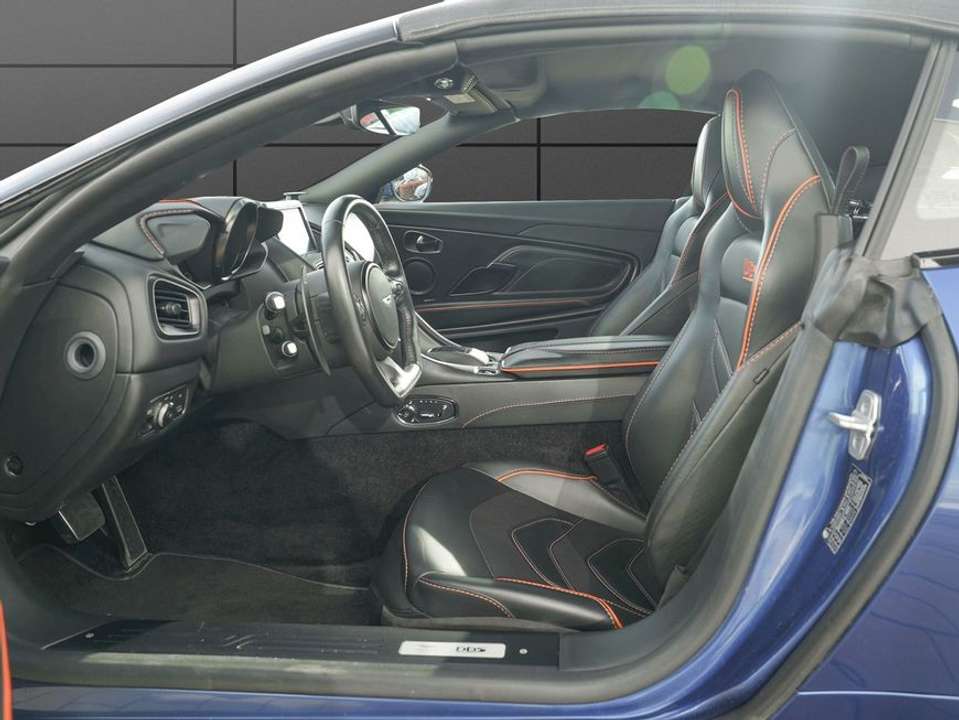 Aston Martin DBS - Imagem 11