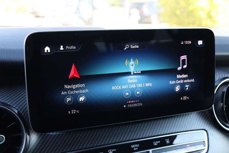 Mercedes-Benz V 300 - Imagem 10