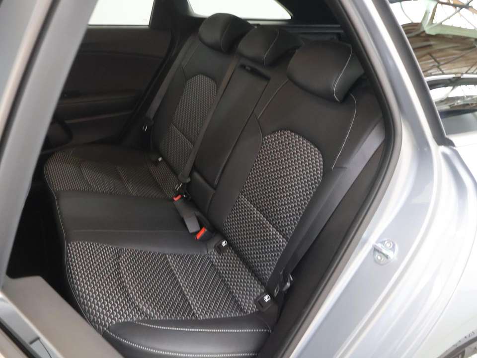 Kia Ceed SW / cee'd SW - Imagem 11