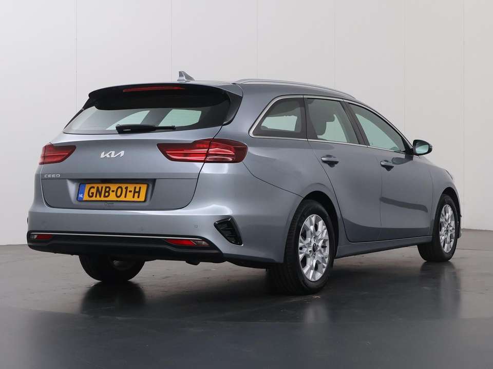 Kia Ceed SW / cee'd SW - Imagem 2