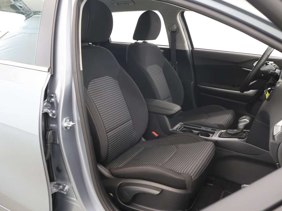 Kia Ceed SW / cee'd SW - Imagem 10