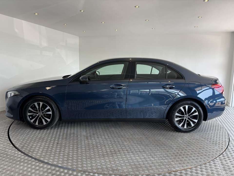 Mercedes-Benz A 180 - Imagem 4